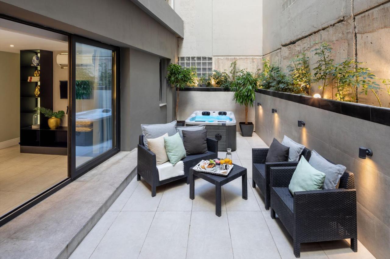 47 Luxury Suites Atina Oda fotoğraf